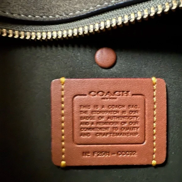 Coach Suede Empire 28 Satchel in Olive Green - Picture 9 of 12